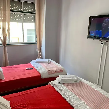 Lovely 2-Bed Apartment In Lisbon Center Apartment